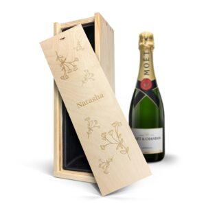 Champagne i indgraveret kasse - Moët & Chandon (750ml)